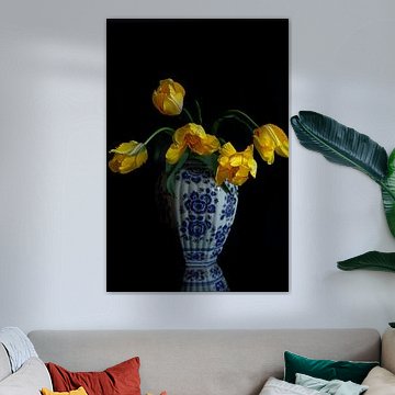 French tulips in delft blue vase