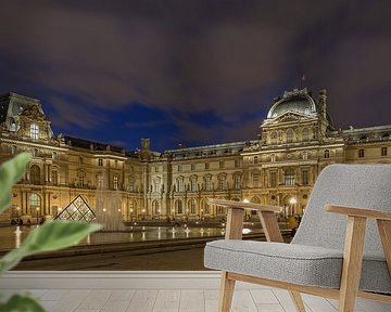 Het Louvre Museum in Parijs in de avond - 1 van Tux Photography