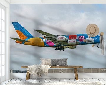 Emirates Airbus A380 met kleurige livery. van Jaap van den Berg