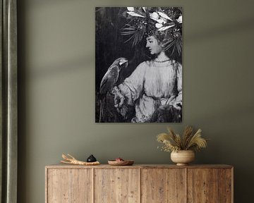 Oud versus Nieuw | Een afbeelding van een vrouw met papegaai en bloemen op haar hoofd van Wil Vervenne