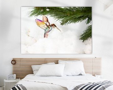 Kleurrijke kolibrie hanger in de sneeuw van Senta Bemelman