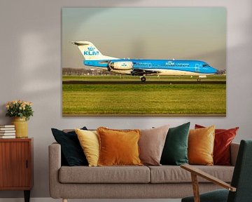 Luchtvaartgeschiedenis: een Fokker 70 van de KLM. van Jaap van den Berg