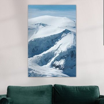 Mont Blanc summit in the sun, classic chrome