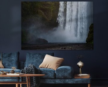 Skogafoss Wasserfall in Island von Tim Vlielander