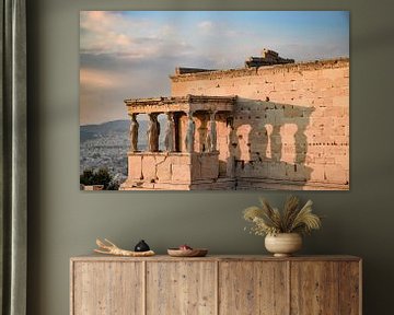 Golden hour on the Acropolis: The Erechtheion by Ingrid de Vos - Boom