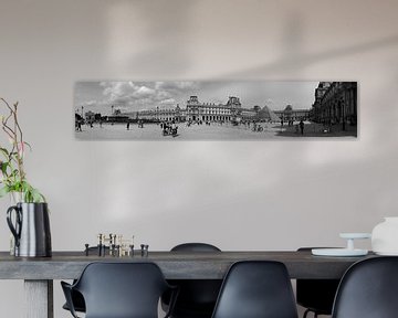 Louvre panorama (b&w) by Sean Vos