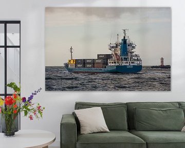 Containerschip onderweg naar de Noordzee. van scheepskijkerhavenfotografie