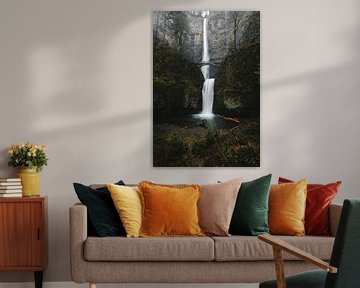 Multnomah Falls in Oregon by swc07