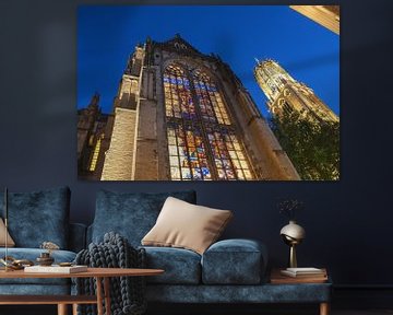 La cathédrale d'Utrecht par une belle soirée