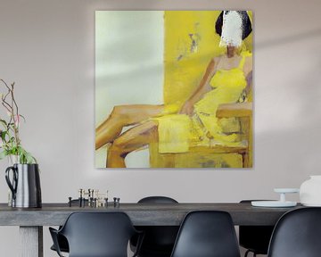 Abstract vrouwenportret in geel van Carla Van Iersel