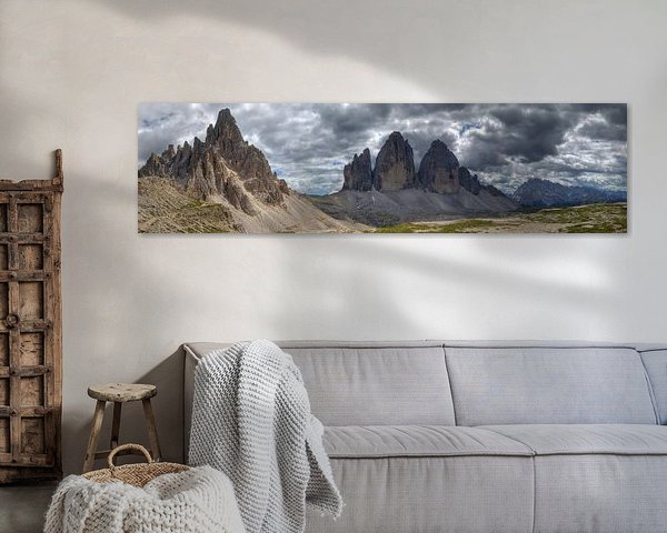 Panorama van de legendarische bergen Drei Zinnen en Paternkofel in de Dolomieten