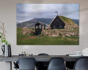 Grafarkirkja in IJsland van Tim Vlielander