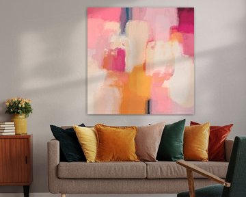 Pastel dromen. Kleurrijk abstract schilderij in roze, geel, paars. van Dina Dankers