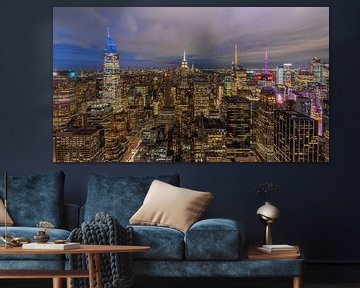 Adembenemend Manhattan in avondschemering van Lynxs Photography