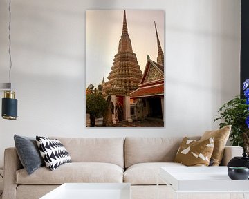 Dritte Eingangsansicht zu Phra Chedi Rai im Wat Pho von kall3bu
