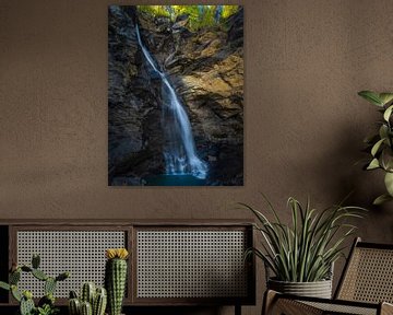 BERGWASSERFALL von Simon Schuhmacher