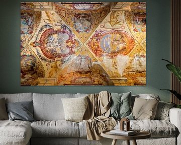 magnifique villa en Italie - j'adore les peintures au plafond sur Gentleman of Decay