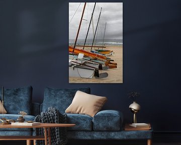 Catamarans in Kleur in Noordwijk. 1 van Alie Ekkelenkamp
