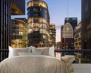 Düsseldorf in de schemering van Rolf Schnepp