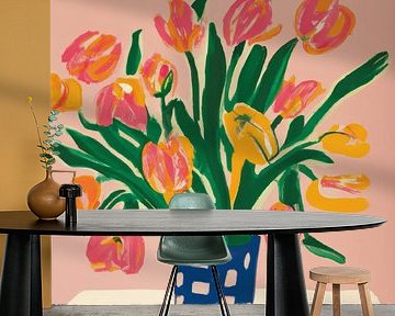Vrolijke vaas met tulpen in pastelkleuren van Studio Allee