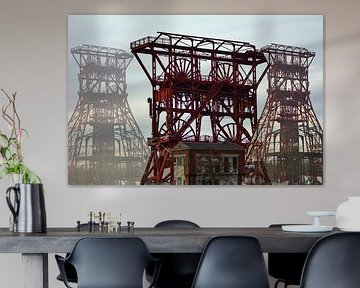 Collage de la tour de manutention