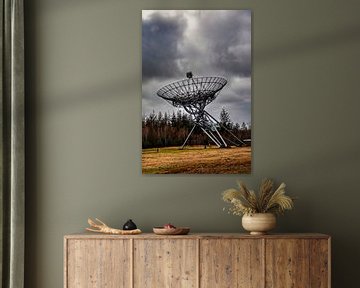 In Drenthe (Westerbork)  staat een van de grootste telescopen van het land. van René Holtslag