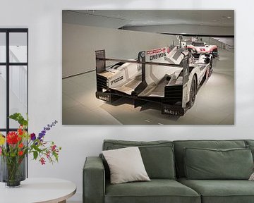 Porsche 919 Hybrid (vue arrière) sur Rob Boon