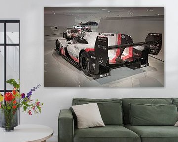 Porsche 919 Hybrid (arrière) sur Rob Boon