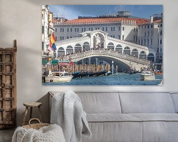 The Rialto Bridge in Venice by t.ART