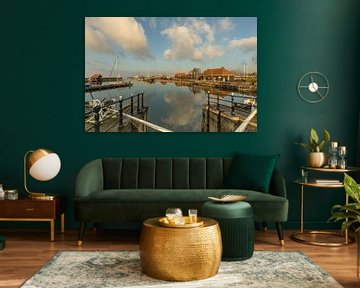 Der Hafen von Hindeloopen spiegelt sich in den Gewässern des IJsselmeers von KB Design & Photography (Karen Brouwer)