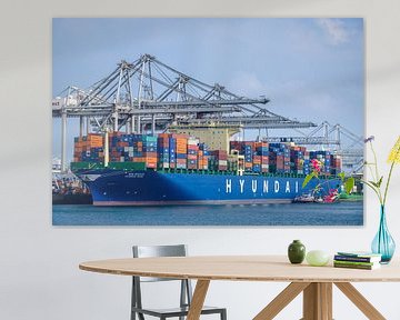 Containerschiff im Amazonashafen auf der Maasvlakte bei Rotterdam von Sjoerd van der Wal Fotografie