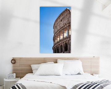Colosseum in Rome met strak blauwe lucht van Michael Bollen