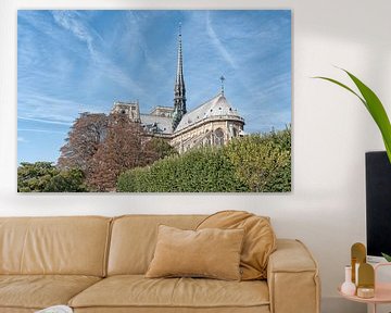 Achterzijde van de Notre-Dame in Parijs van Rene du Chatenier