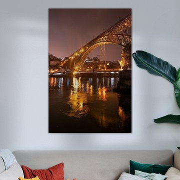 Porto mit Ponte Dom Luís I bei Nacht