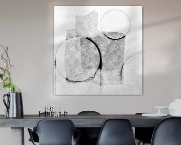 Zacht minimalisme in cirkelvormen grijs van Mad Dog Art