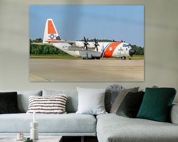 Lockheed HC-130J Hercules der U.S. Coast Guard. von Jaap van den Berg