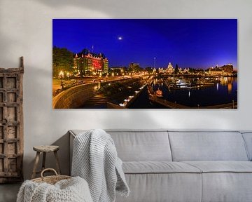 Inner Harbour Victoria, BC in colour panorama by Joris Louwes