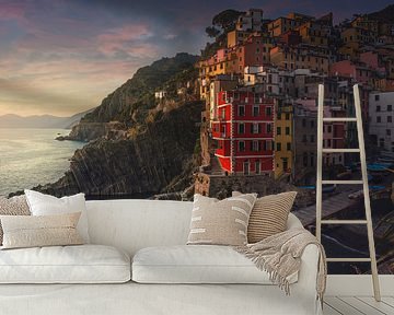 Riomaggiore bij zonsondergang. Cinque Terre, regio Ligurië van Stefano Orazzini