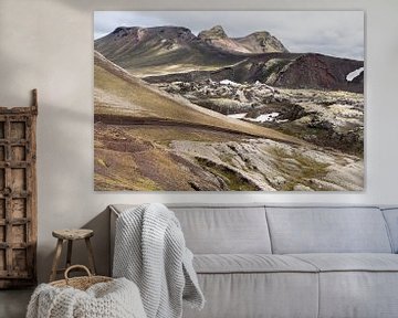 Buitenaards landschap in Landmannalaugar in IJsland van Linda Schouw
