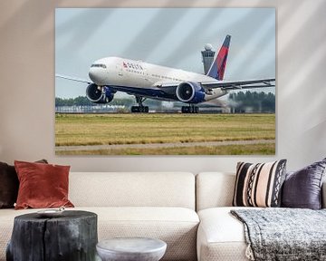 Décollage du Boeing 777-200 de Delta Airlines. sur Jaap van den Berg