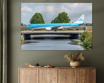 KLM Cityhopper Embraer ERJ-190 (PH-EZO). sur Jaap van den Berg