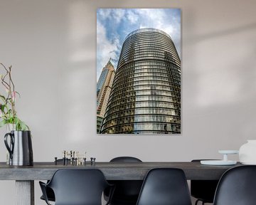 Bâtiment en verre dans le quartier des affaires de Sydney, Australie sur Troy Wegman