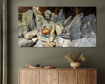 Panorama Boeddha figuur in rotstuin achtergrond van Animaflora PicsStock