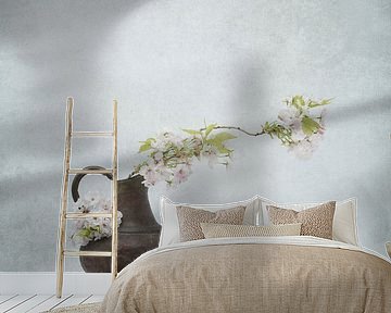 Lente stilleven met bloesemtakken .