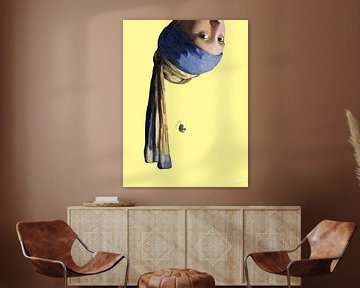 Vermeer Meisje met de Parel Ondersteboven - popart geel van Miauw webshop