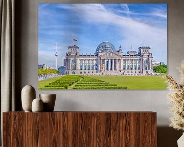 Rijksdaggebouw in Berlijn met televisietoren van Melanie Viola