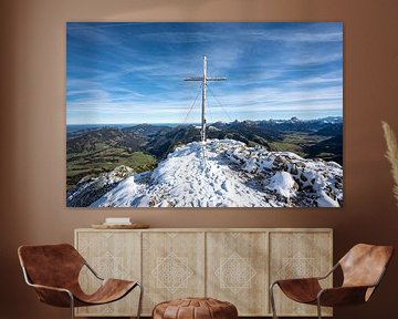 Kuhgundspitze met uitzicht op het Tannheimtal van Leo Schindzielorz