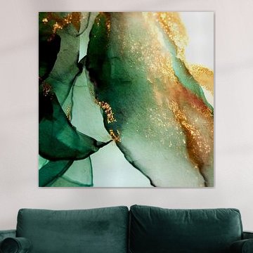 Botanical Brilliance | Botanische Schoonheid - Abstract aquarel in emerald / smaragd groen en goud van MadameRuiz