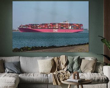 Containerschip ONE Hamburg van rederij ONE. van Jaap van den Berg