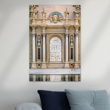Gros plan sur la cathédrale du Pilar à Saragosse, en Espagne.